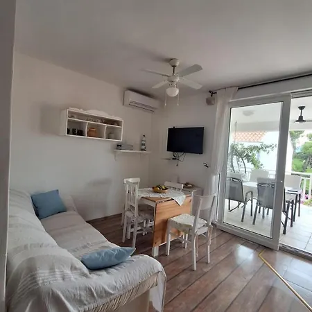 Mediteraneo By Guide *