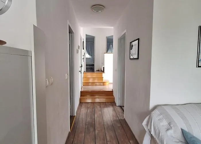 Mediteraneo By Guide